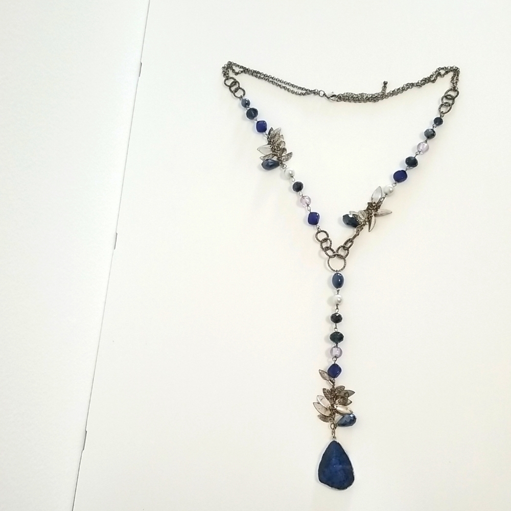 NECKLACE​​​​​